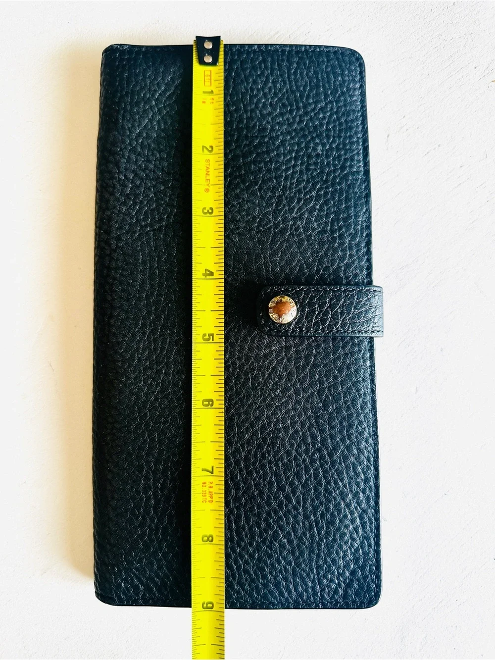 VERA BRADLEY Travel Wallet in Black Pebbled Leather